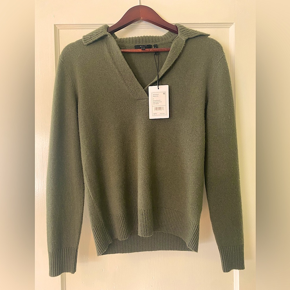 New with tags Theory cashmere sweater, size P (0/00) in olive branch.